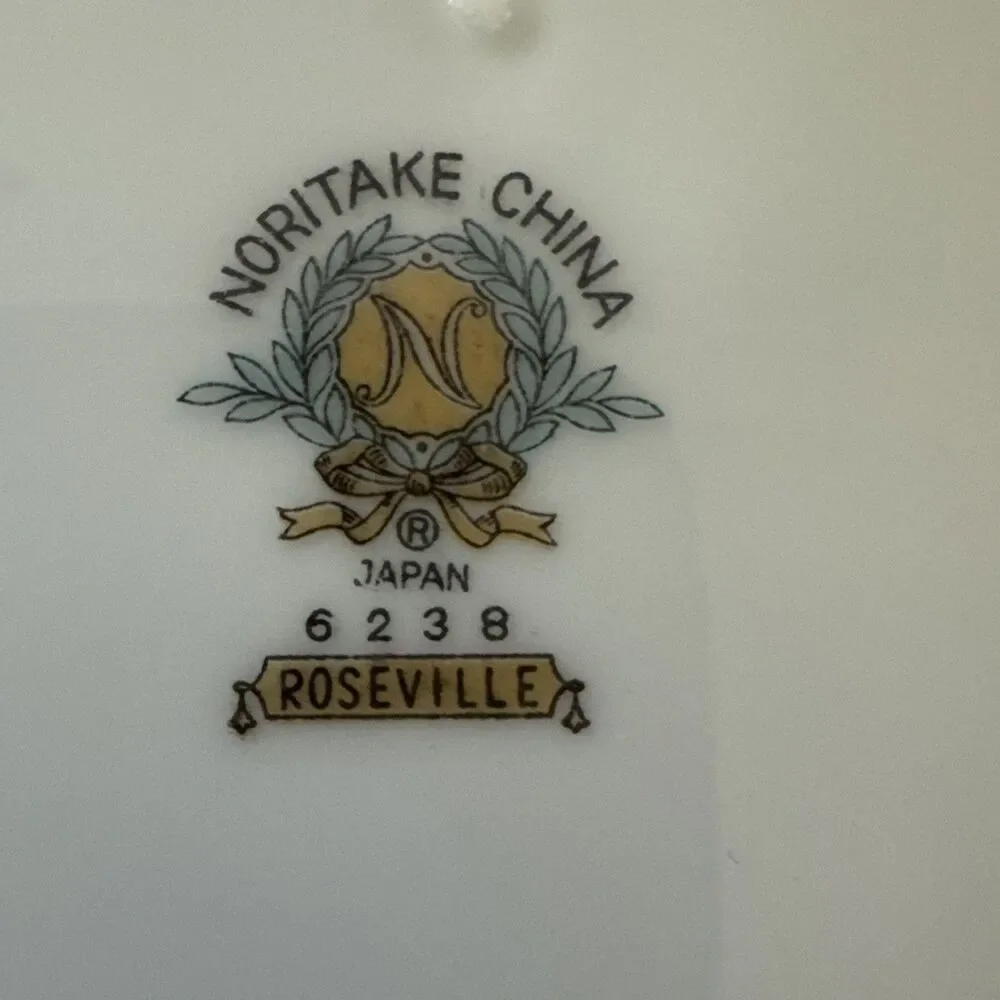 Vintage Noritake Roseville 6238 Dinner Plates 10 5/8